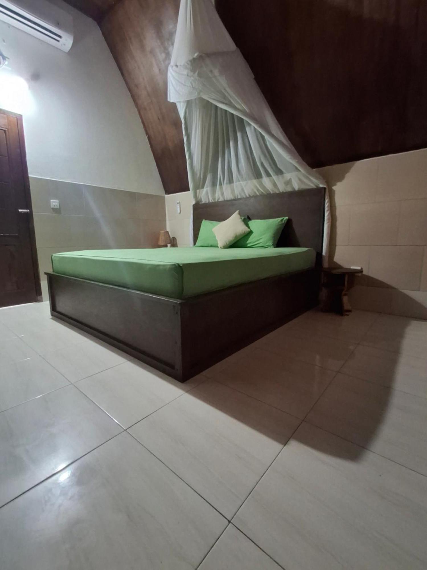 Cnunk Bungalow Gili Meno Exteriör bild