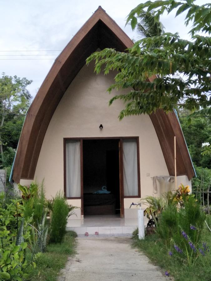 Cnunk Bungalow Gili Meno Exteriör bild